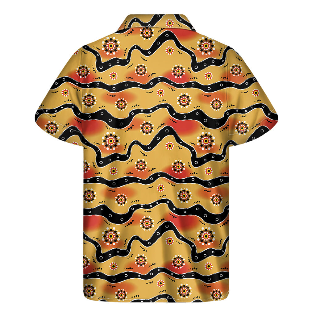 Authentic Hawaiian Vibes: Men's Short Sleeve Shirt featuring Australian Aboriginal Pattern Print - 2