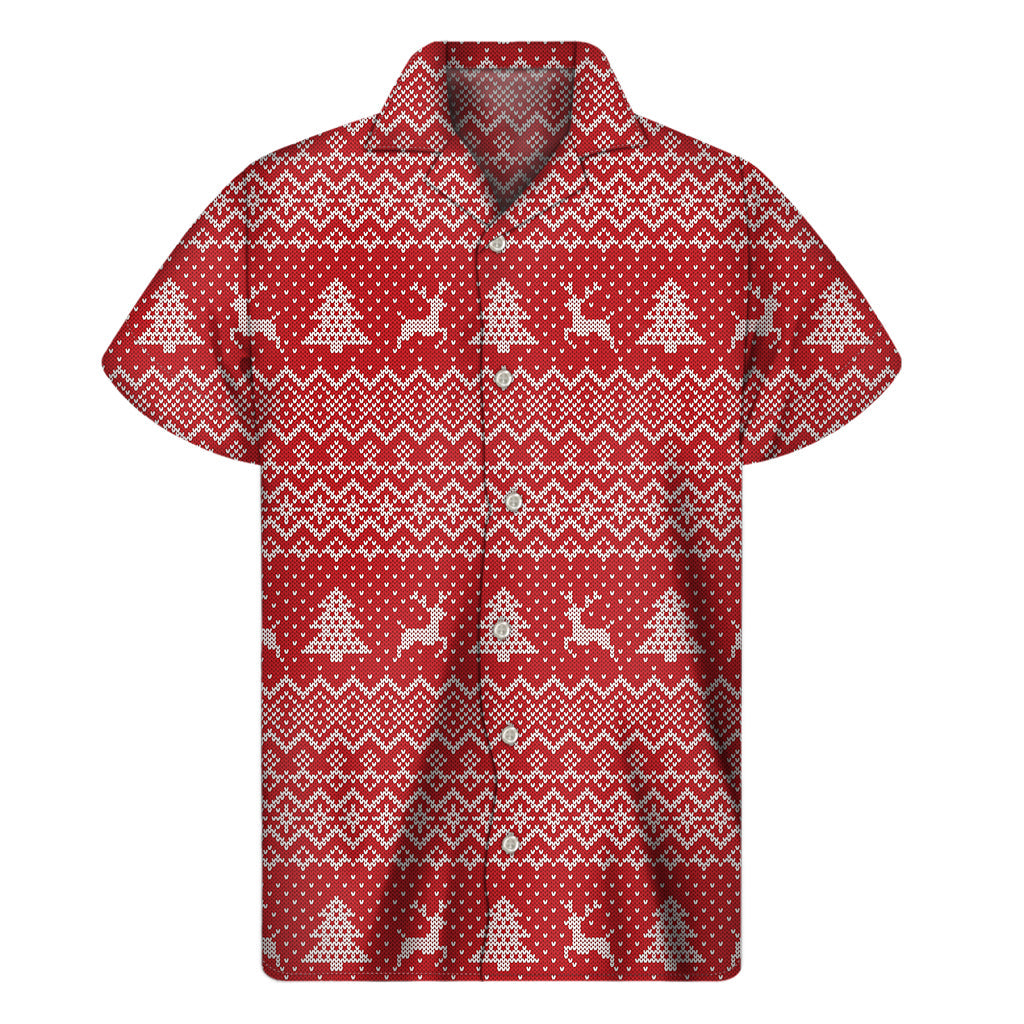 Tropical Vibes: Hawaiian Geometric Print Short Sleeve Shirt - 1