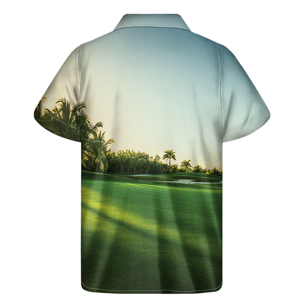 Island Breeze: Hawaiian Print Short Sleeve Shirt for Men - 2