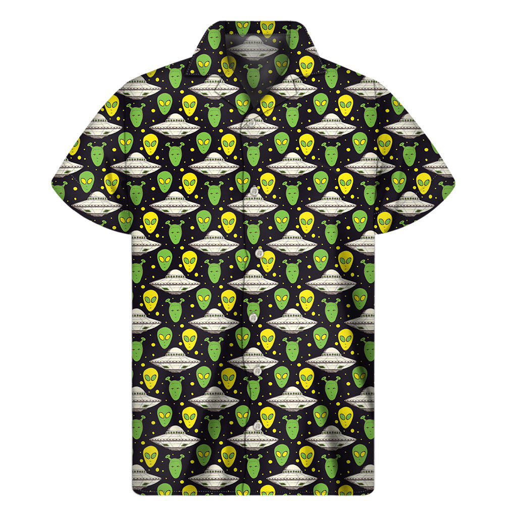 Galactic Aloha: Men's Hawaiian Short Sleeve Shirt with Green Alien UFO Space Print - 1