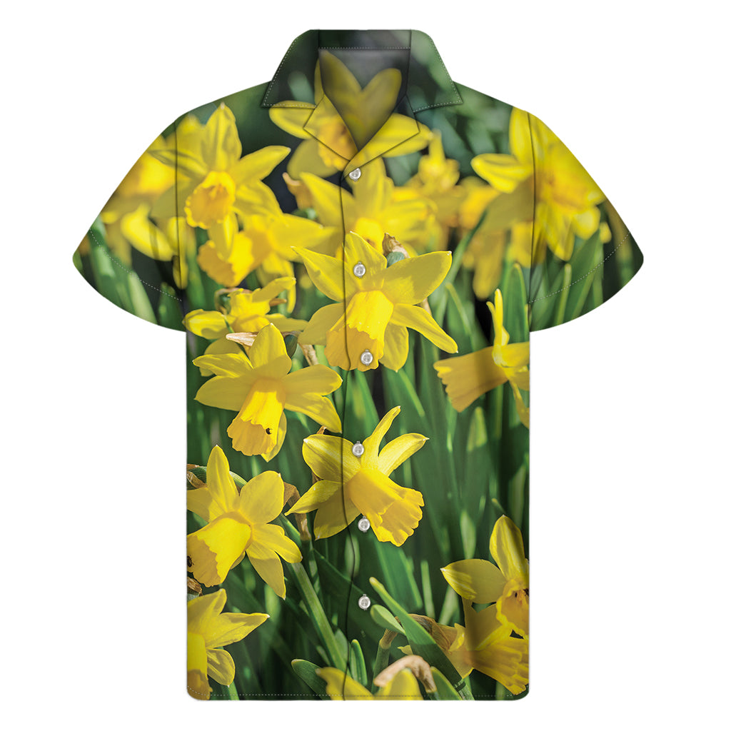 Daffodil Delight: Hawaiian Print Short Sleeve Shirt - 1