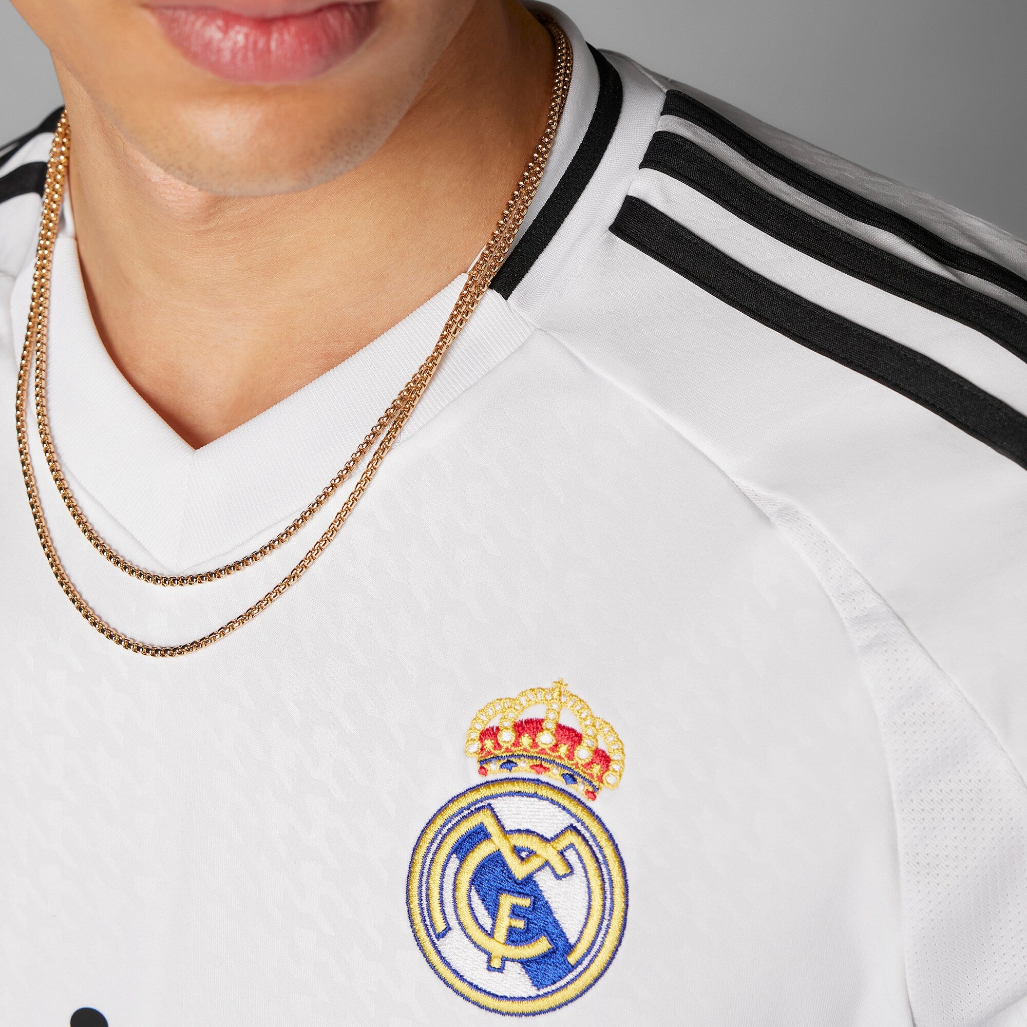 Kylian Mbappé Real Madrid adidas 2024/25 Home Player Jersey - 4