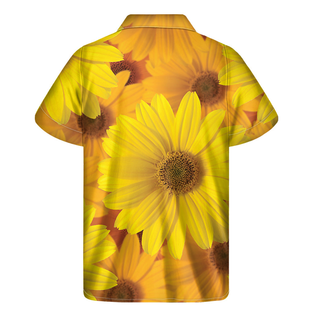 Yellow Daisy Men's Hawaiian Style Short Sleeve Shirt - 2